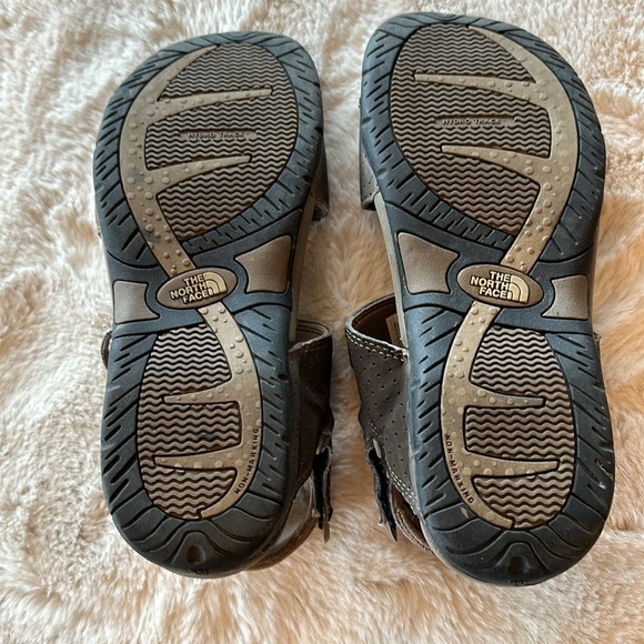North face sandals - Picture 6 of 9
